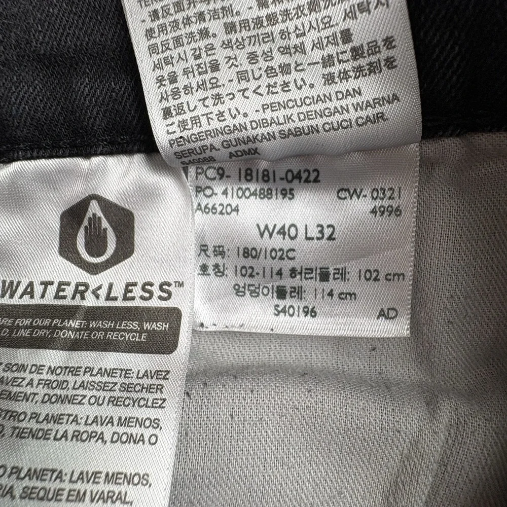 Levi's 541 Athletic Fit Jeans Men 40x30 Black Stretch Tapered Grunge Y2K Utility